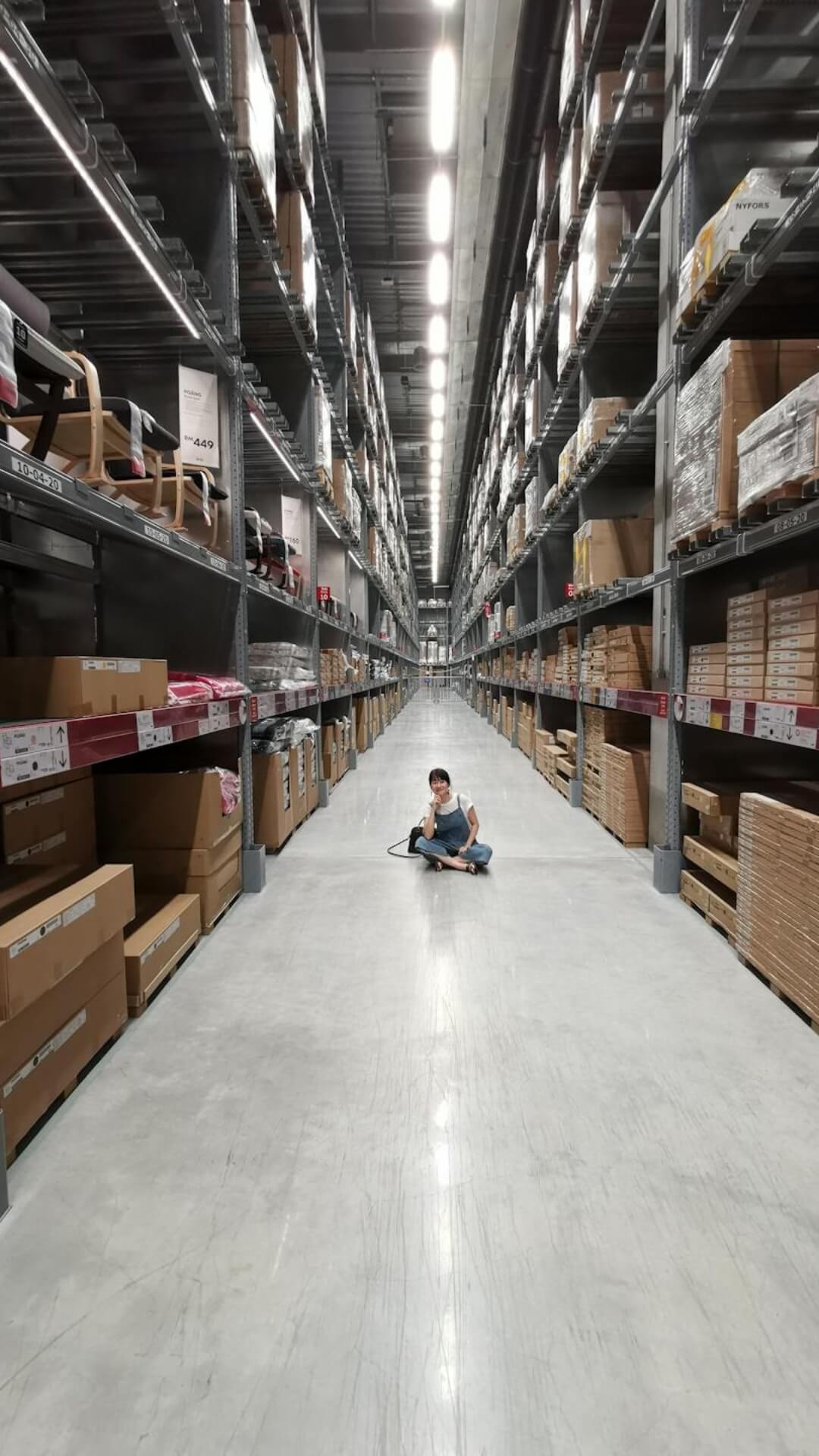 Kabul Royals Logistics - Leading Logistics Solutions